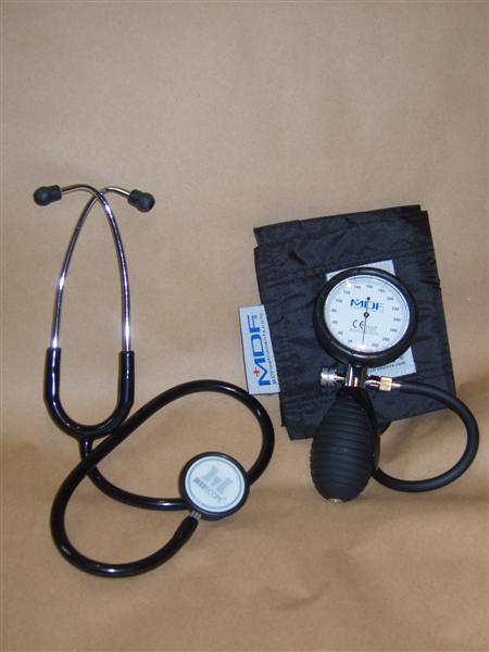 Senior – B.P Apparatus Aneroid11
